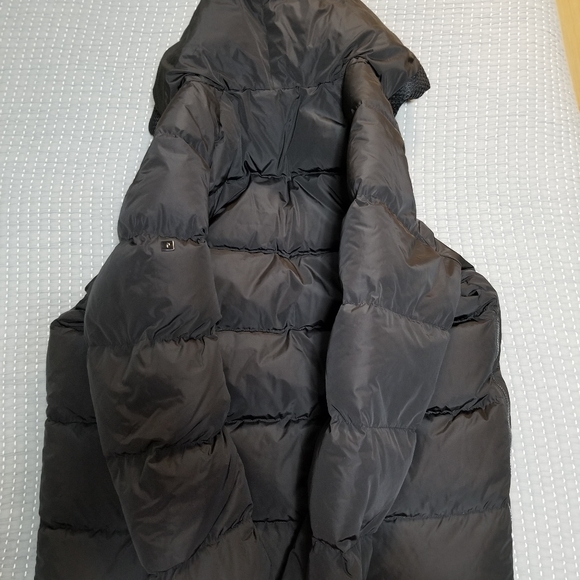 Peak performance Down winter coat. - Picture 7 of 13